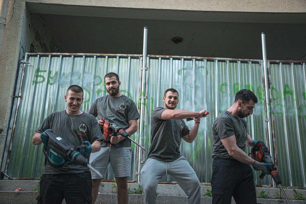 Кърти, Чисти, Извозва - Балчик