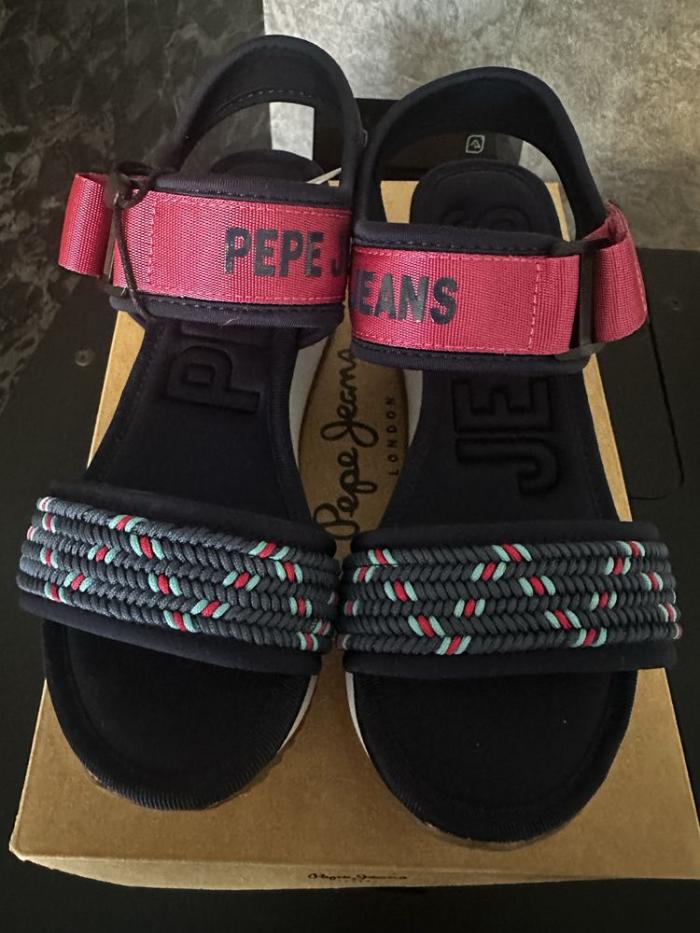 Сандали Pepe Jeans