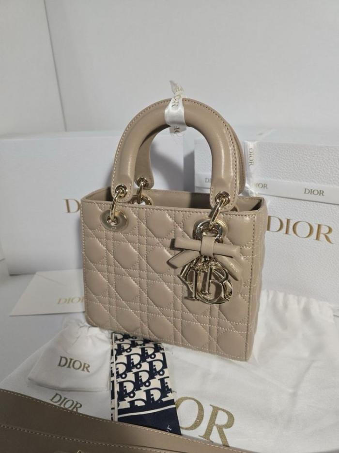 Дамска чанта Christian Dior Lady Dior