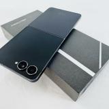 Samsung Galaxy Z Flip 7 5G 256GB 12RAM Jet Black Отличен! Гаранция! — снимка 2